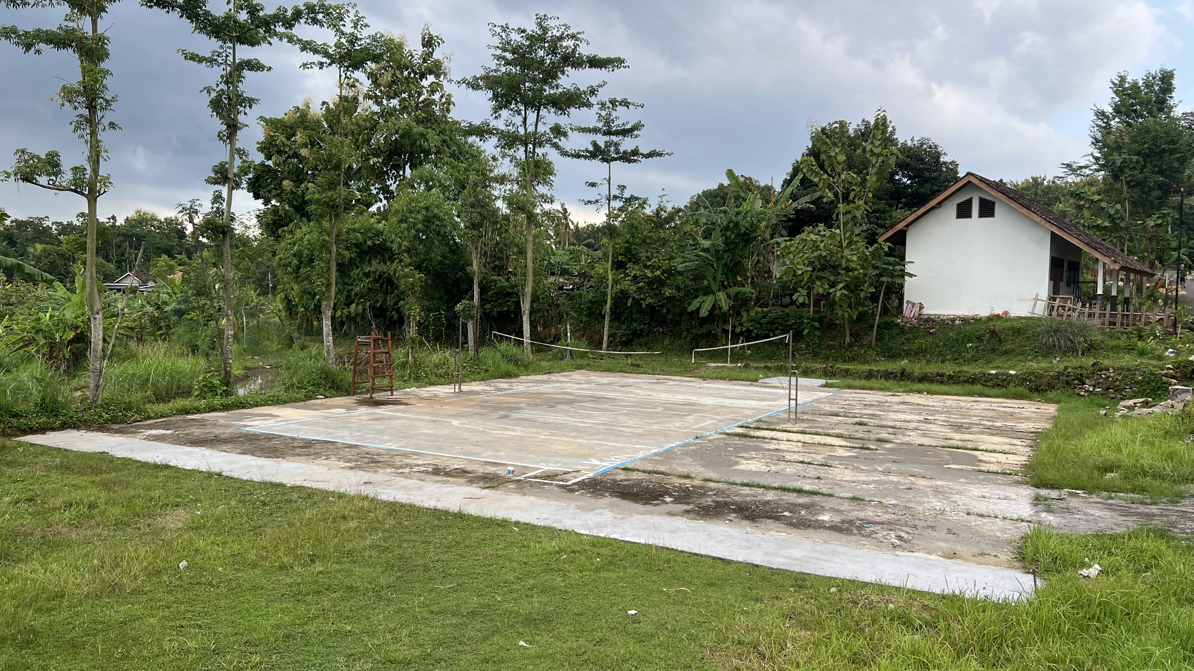 Lapangan Olahraga Pagutan